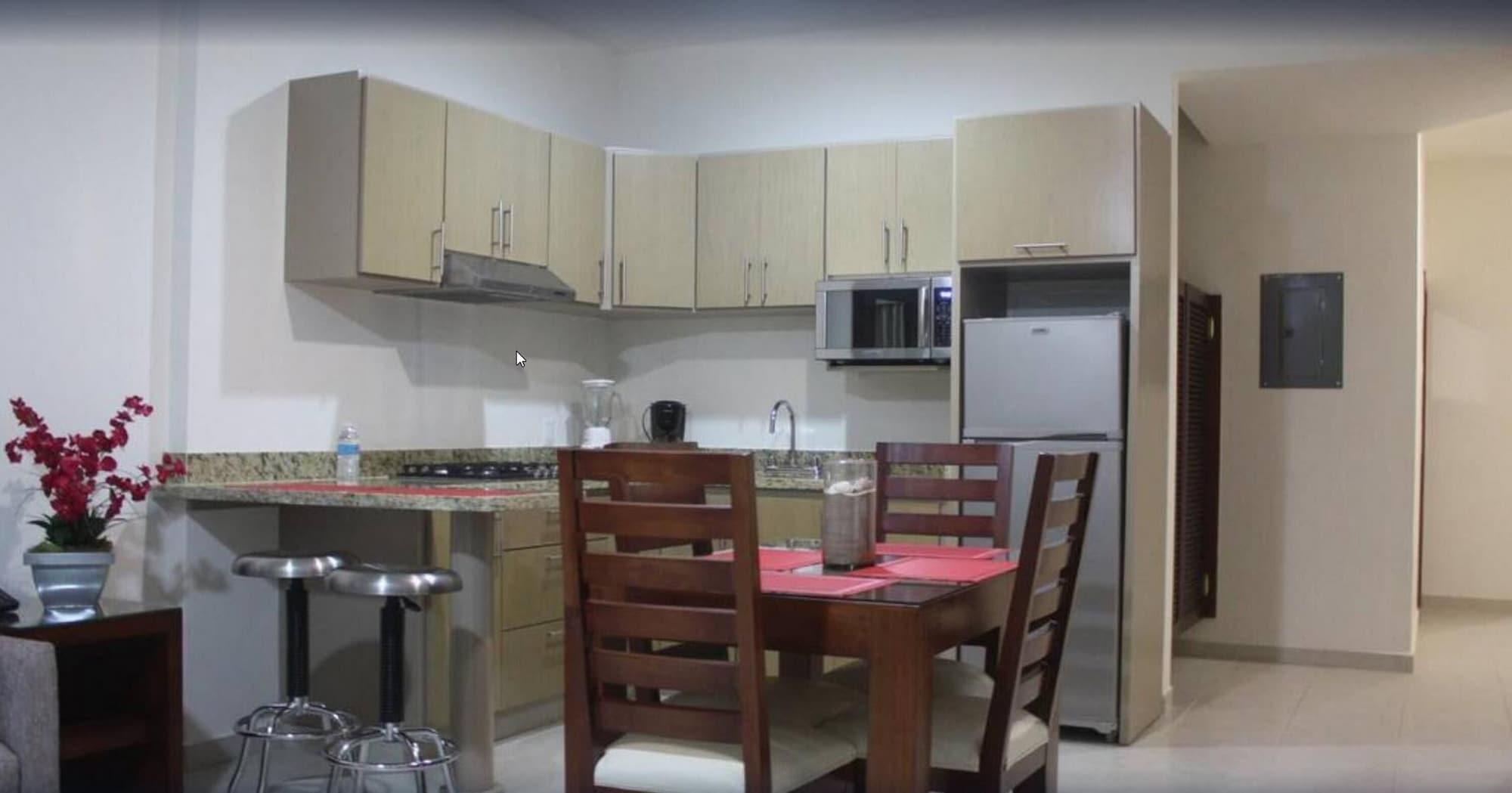 Marena Suites & Apartments Mazatlán Εξωτερικό φωτογραφία