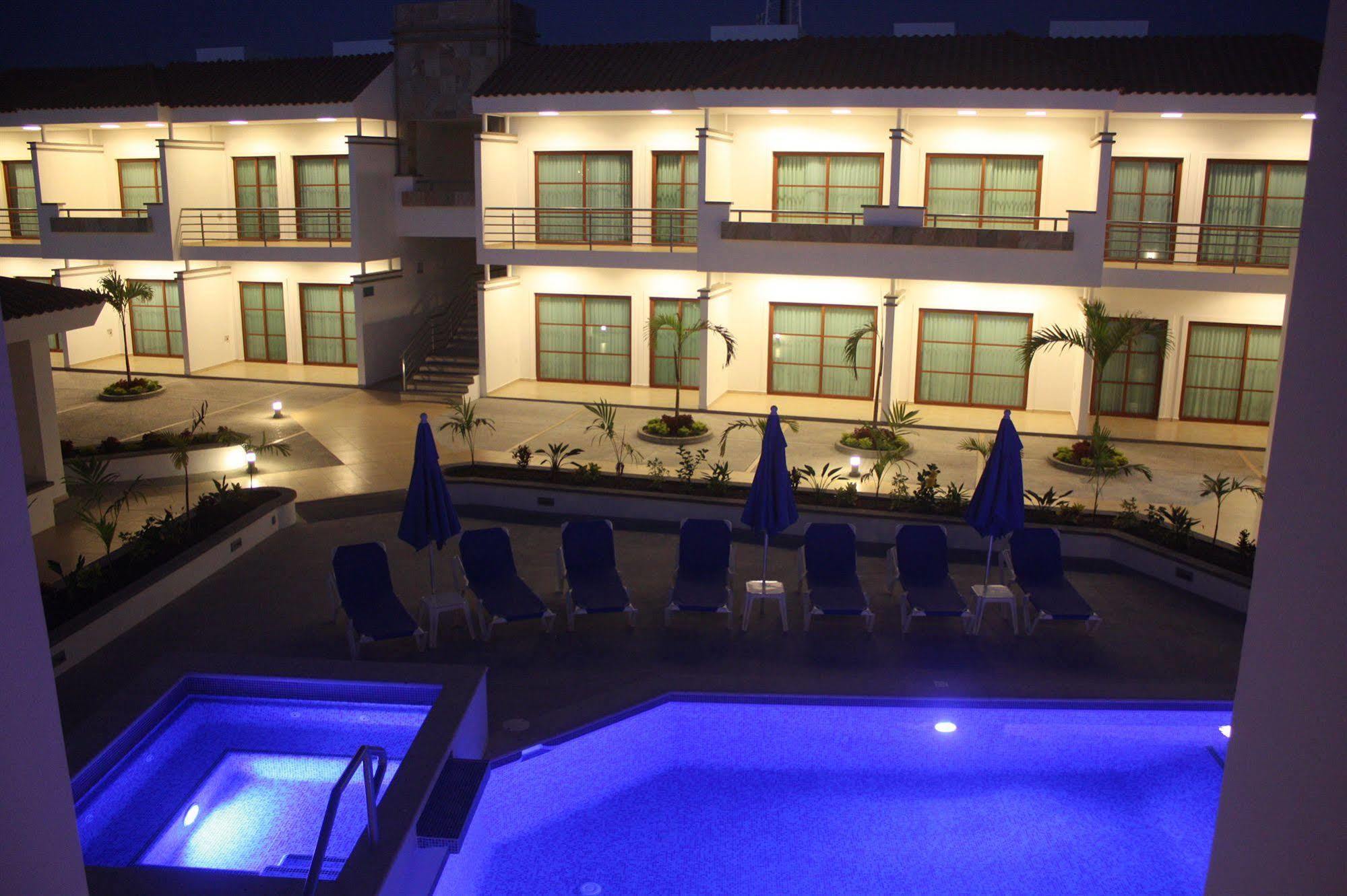 Marena Suites & Apartments Mazatlán Εξωτερικό φωτογραφία